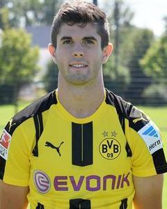 效力于孟菲 效力于孟菲