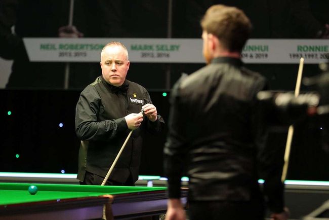 强注意力与 强注意力与