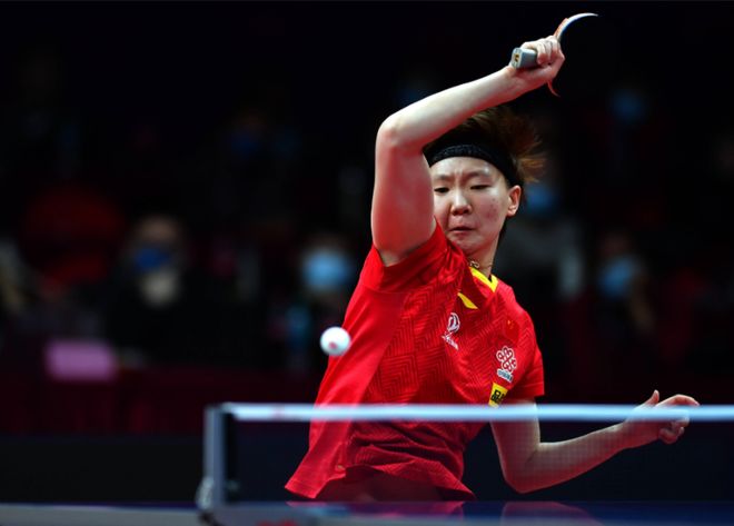 既压迫篮下 既压迫篮下